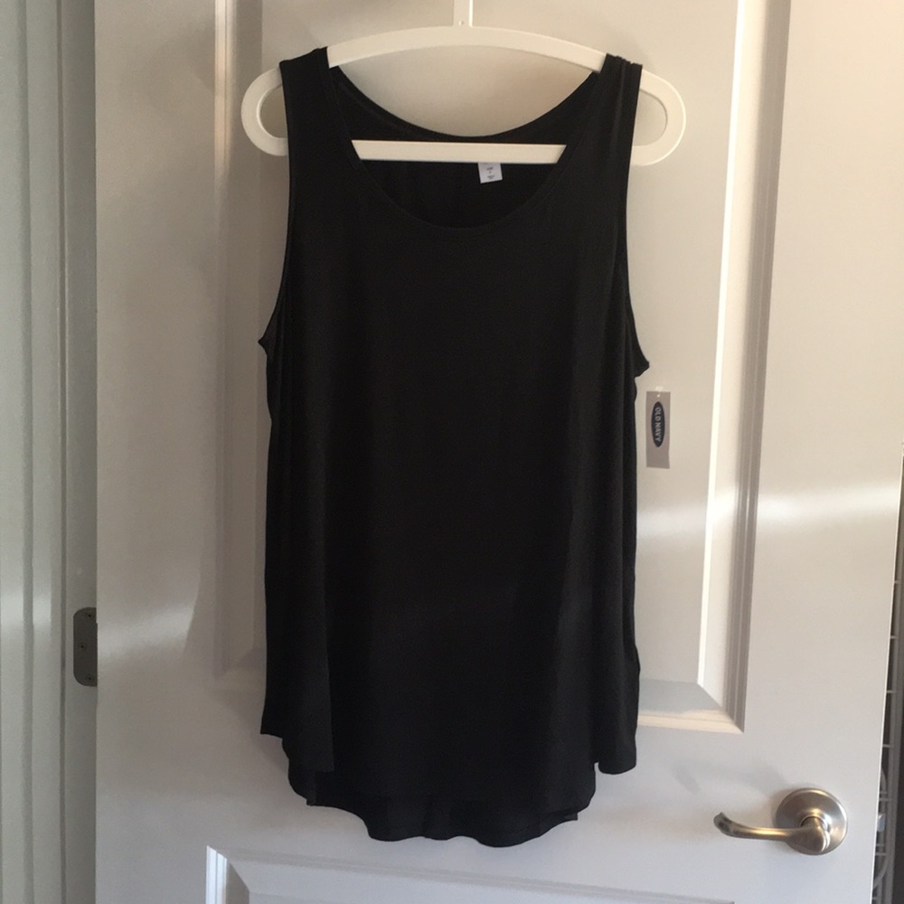 Black Old Navy Tank Top NWT